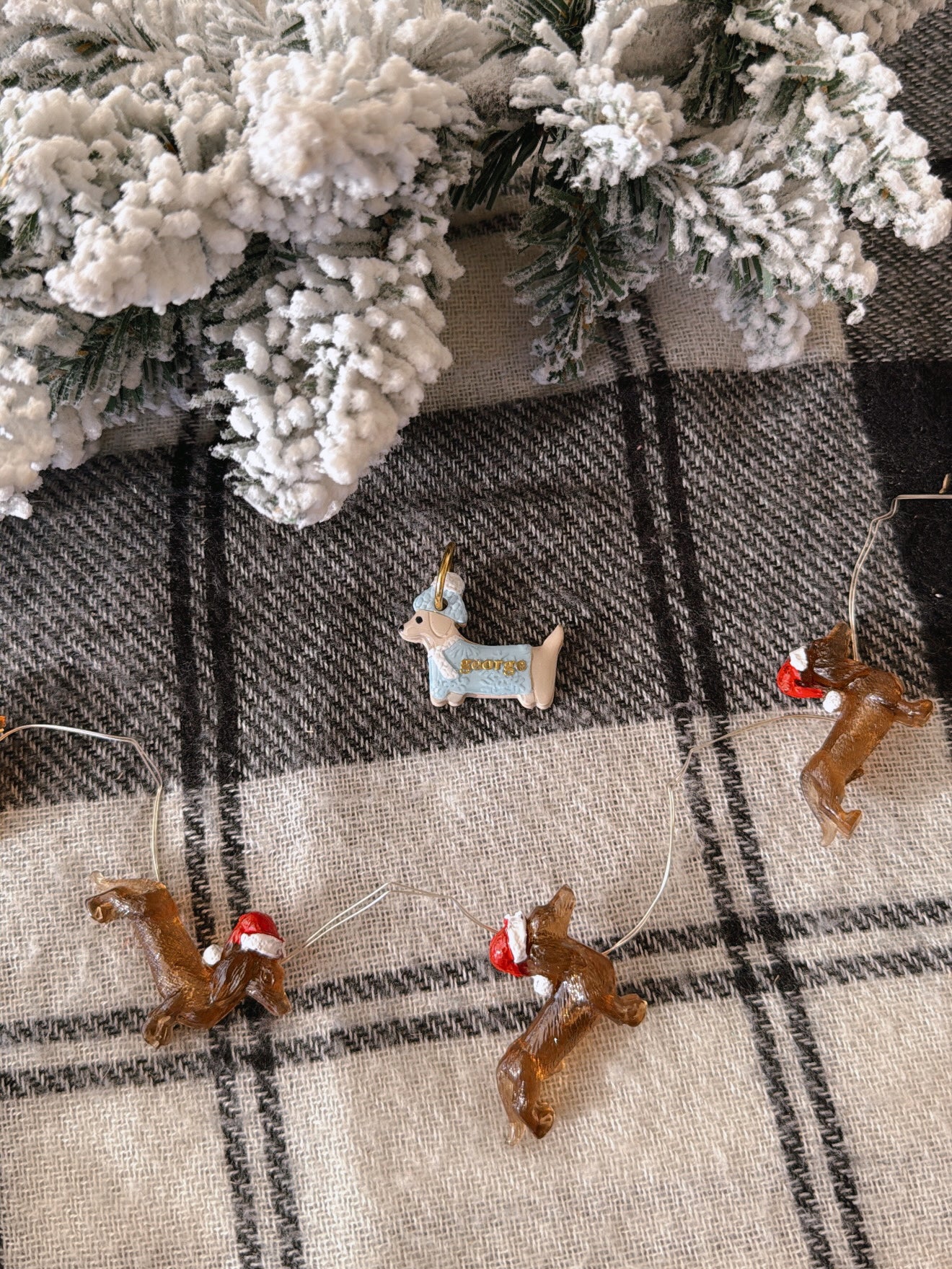winter weenie | clay pet id tag