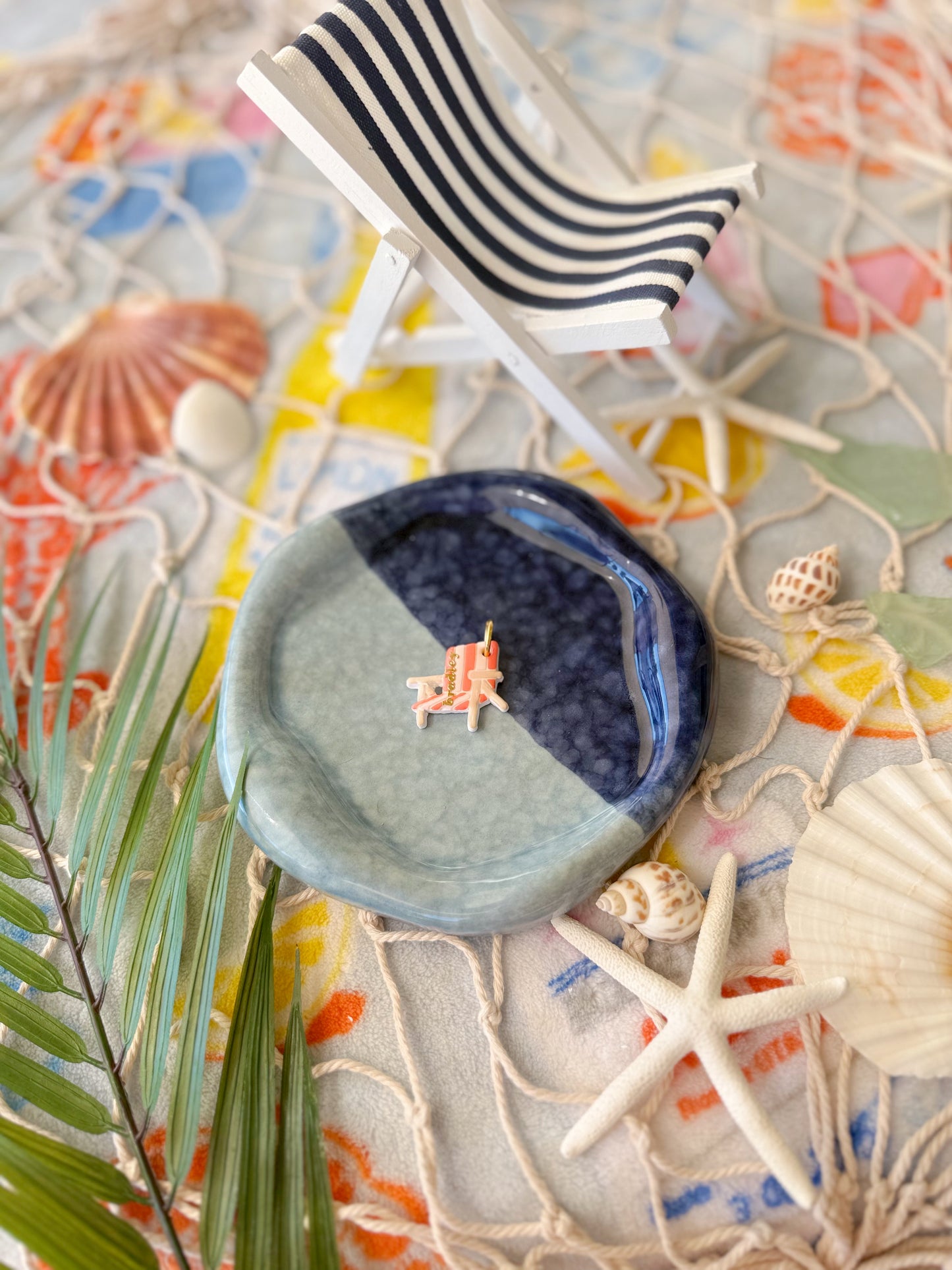 beach chair | Clay pet id tag