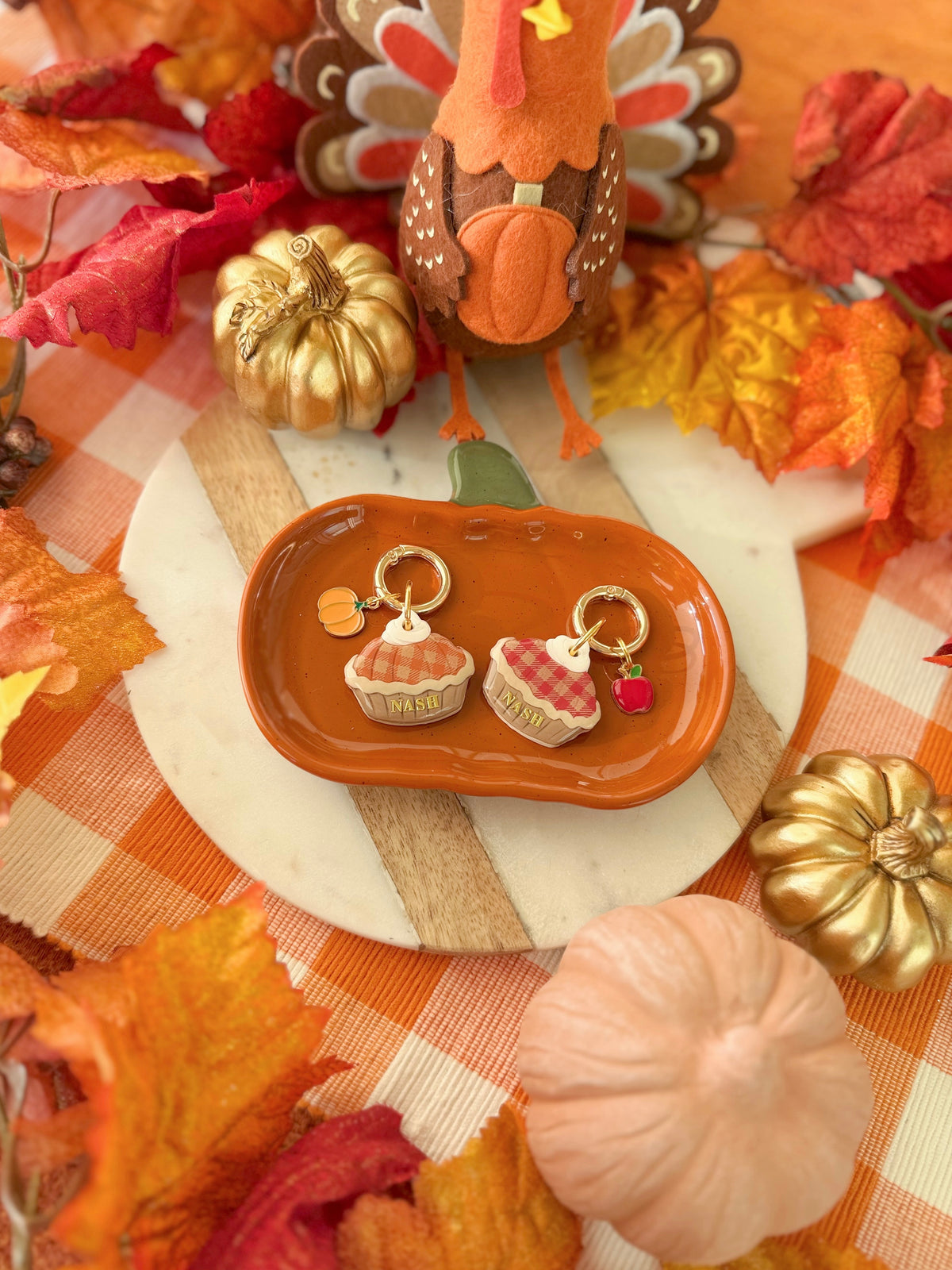 Apple pie | Clay pet id tag