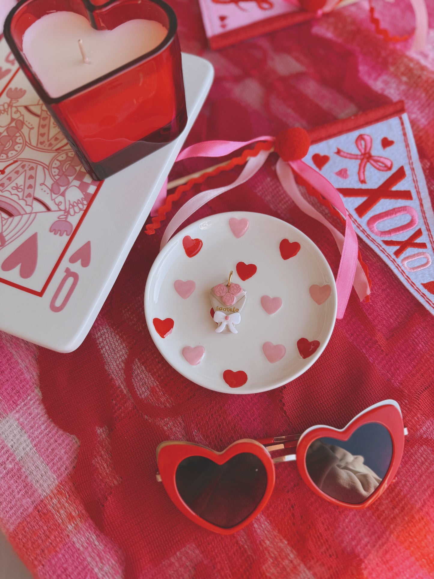 rose boquet | clay pet id tag